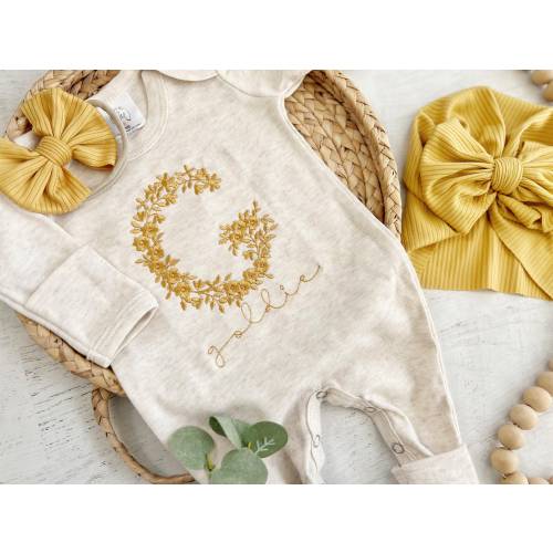 Personalized oatmeal baby romper and hat set, custom name coming home outfit, floral letter baby girl outfit baby shower gift neutral yellow