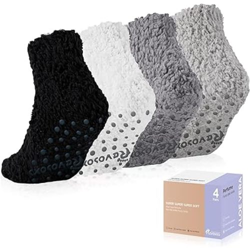Fuzzy Grip Socks for Women Men,Non Slip Ankle Hospital Socks,Thick Warm Slipper Cozy Fluffy socks With Grips.