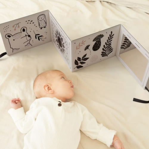 Soft Tummy Time Book with Baby-Safe Mirror - Black & White Montessori Toy with Crinkle & 20 High-Contrast Designs for Infant Development