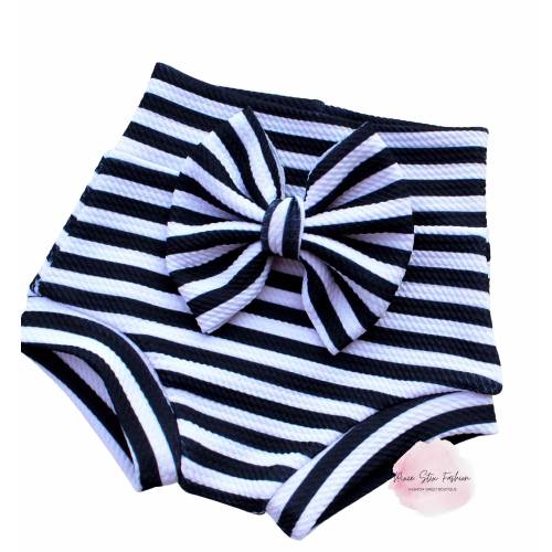 Black and White Halloween Stripes Baby Bummie/ Baby Bloomers/Halloween Baby/Toddler Bummies/Bow and Bummie Set/Halloween Stripe Bummies