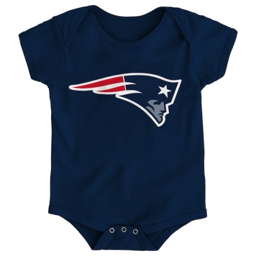 Newborn & Infant New England Patriots Navy Team Logo Bodysuit