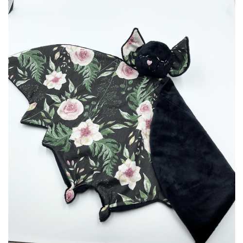 Baby bat security blanket, bat comforter, animal blanket, plush for baby, baby blanket bat, lovey blanket, bat plush, personalized baby toy