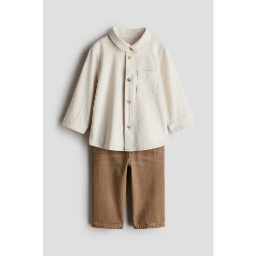 2-PIECE SHIRT AND JEANS SET