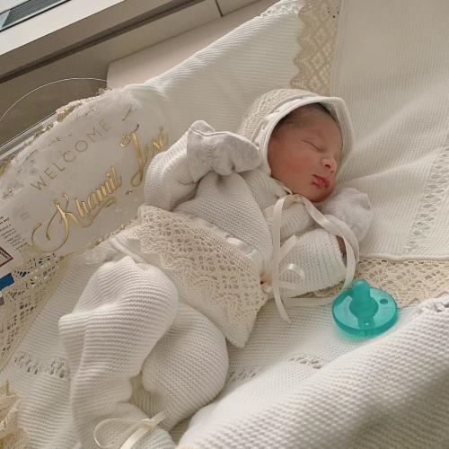 Baby Knitted Set With Lace Details In Ivory | Newborn