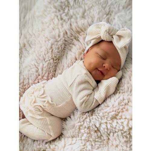 Organic Waffle Ruffle Zip Footie, Snow