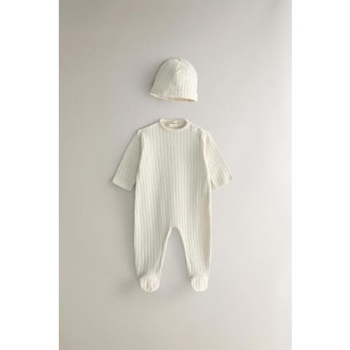 RIBBED NEWBORN BABY SET