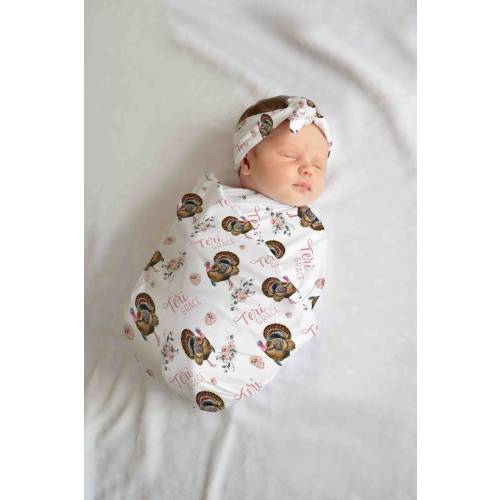 Girl Wild Turkey Swaddle Set, Turkey Swaddle Baby Blanket, Personalized Swaddle Blanket, Turkey Hunter Baby Blanket, Turkey Nursery W66