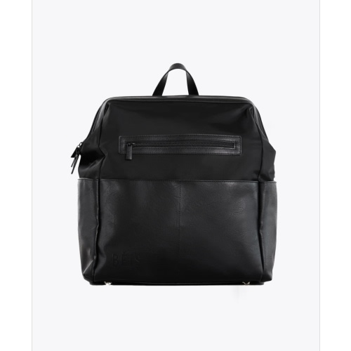 BÉIS 'The Diaper Backpack' in Black - Black Diaper Bag & Diaper Backpack