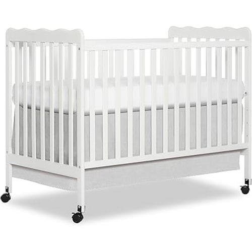 Carson Classic 3-in-1 Convertible Crib in White