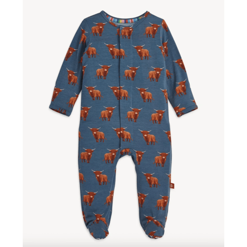 Magnetic Footie with Ruffle – Magnetic Me