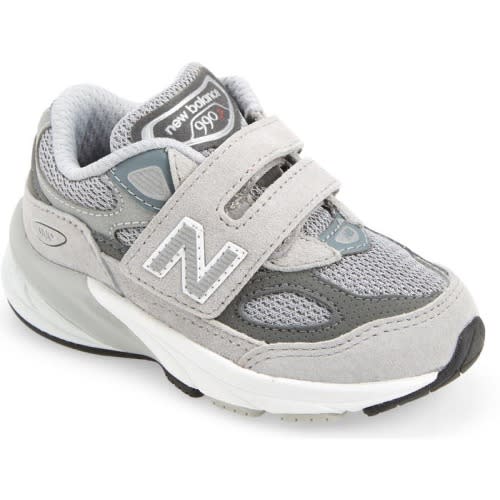 Baby, Walker, Toddler & Little Kid Kids' FuelCell 990v6 Running Shoe, 10 M, Grey