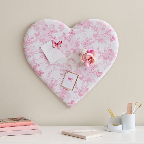 LoveShackFancy No Nails Damask Heart Pinboard (24")