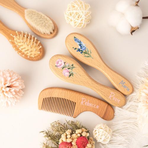 Personalized Birth Flower Baby Hairbrush, Custom Floral Brush with Name, 1st Birthday Gift, New Parents Gift, Baby Shower Gift Wooden Brush