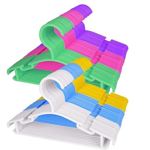 GoodtoU Baby Hangers, 100 Pack Kids Plastic Hangers for Small Childrens Baby Clothes Infant Child Nursery in Closet Organization