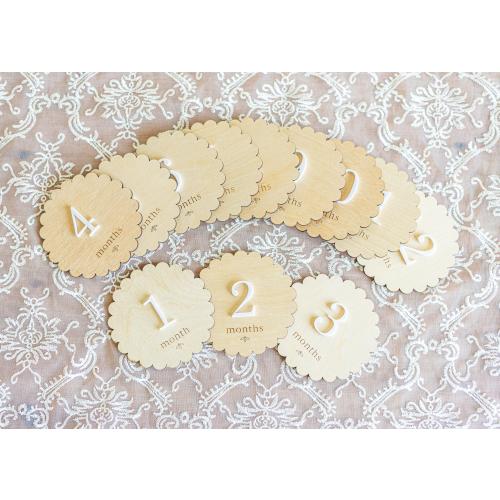 Baby Milestone Wooden Cards Scalloped Design