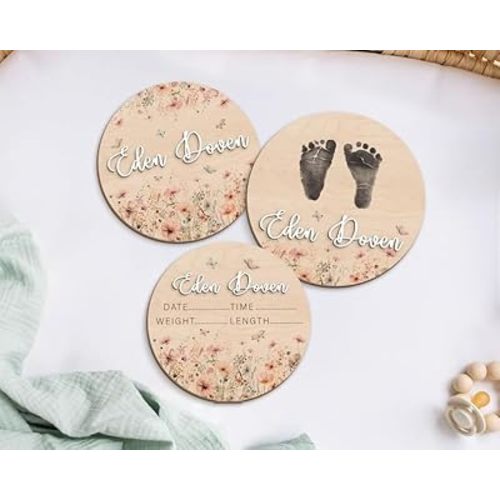 Personalized Newborn Announcement Sign, Baby Name Reveal, Hello World Signs for Nursery Room Decor, Wildflowers Butterfly Sign for Newborn, Gifts for New Mom, Baby Announcement Gifts