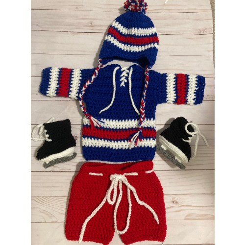Hockey Baby Outfit / Newborn photo op / Hockey Team / Baby Shower Gift/ Halloween Costume/ Hockey/