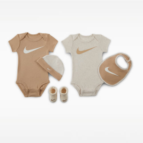 Nike Baby 5-Piece Boxed Gift Set. Nike.com