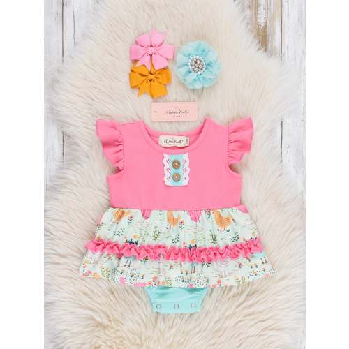 Bright Roaming Chickens Ruffle Bubble