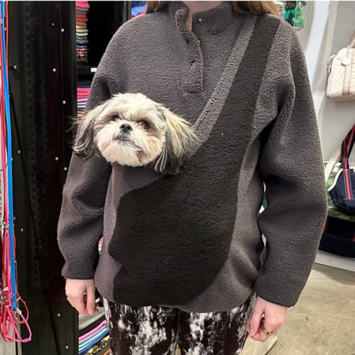RIIKYU | Fleece Pullover with Built-In Pet Pouch Carrier in Black & Grey | DOG & CO.