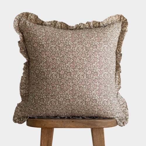 Elsie Ruffle - 18" | 22" Pillow Covers – Woven Nook