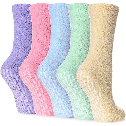 Yebing Non Slip Hospital Socks for Women with Grips Fuzzy Cozy Anti Skid Slipper Socks Winter Warm Soft Fluffy Sleep Socks
