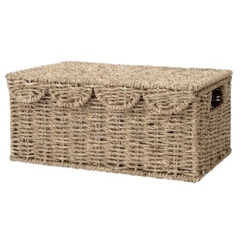 StorageWorks Scalloped Edge Wicker Basket with lid, Wicker Storage Basket with Built-in Handles, Handwoven Basket for Décor, Natural Seagrass Wicker Basket for Shelves, Nursery Room