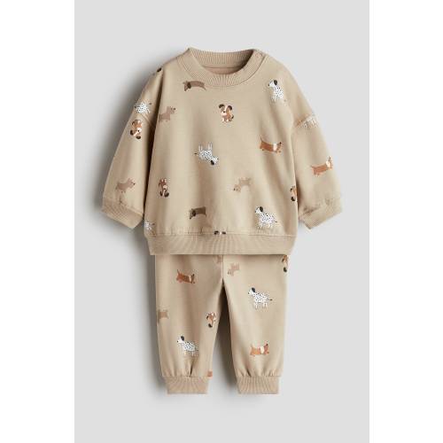 2-PIECE SWEATSUIT