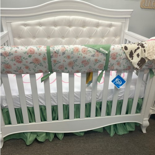 Pali Diamante Collection Forever Crib in Vintage White