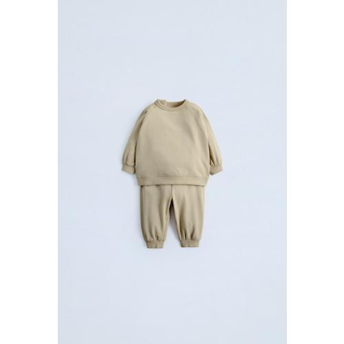 SWEATSHIRT AND JOGGER PANTS MATCHING SET - Ecru | ZARA United States