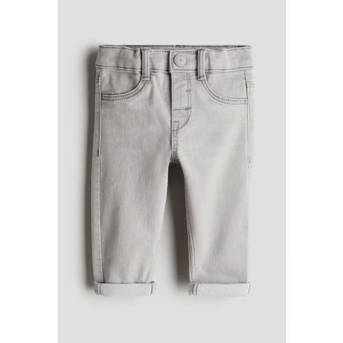 SKINNY FIT JEANS