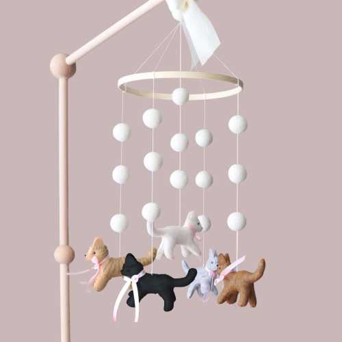 Kittens Baby Crib Nursery Mobile, cat mobile, kitty | kitten felt mobile, baby girl, cat lover, cat decor, kitten baby shower gift