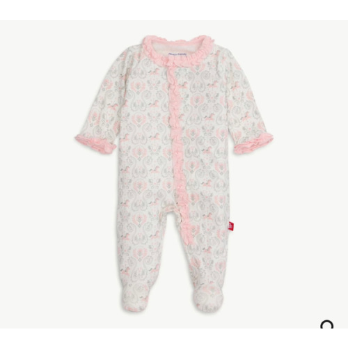 Magnetic Footie with Ruffle – Magnetic Me