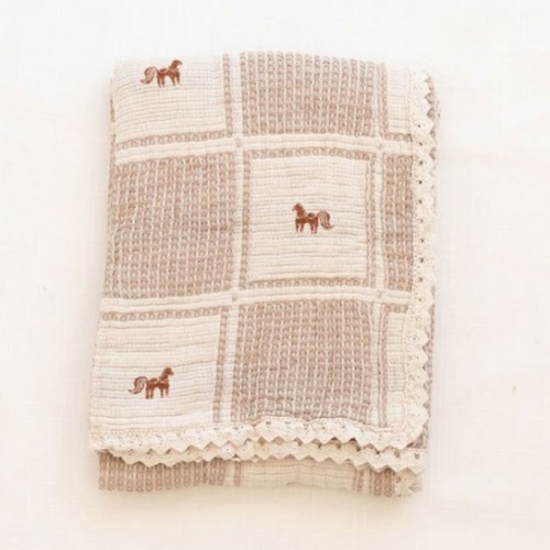 patchwork blanket - pony