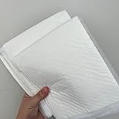 Peekapoo - Disposable Changing Pad Liners (50 Pack) Super Soft, Ultra Absorbent & Waterproof - Covers Any Surface for Mess Free Baby Diaper Changes - 23.6x17.7 Inch (Pack of 50)