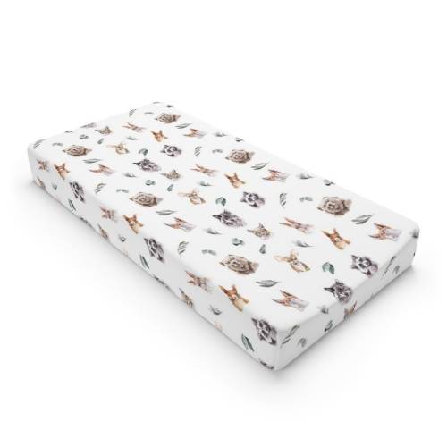 Woodland animals changing pad cover, Forest Nursery, Woodland baby gifts, Wilderness nursery, Eucalyptus and forest animals - WiW