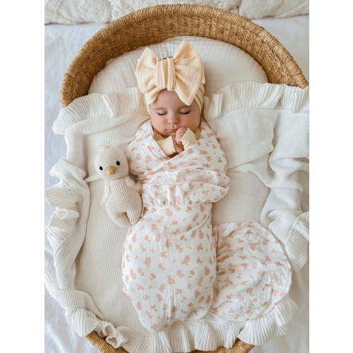 Frill Muslin Blanket | Peach Ditsy Floral – Little and Fern