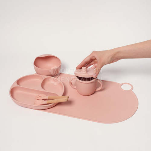Montessori Baby Bite Set - No Spilling Baby Feeder!