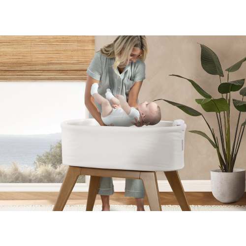Aero Smart Auto Glide Bassinet with Cry Detection & Bluetooth Wireless Technology