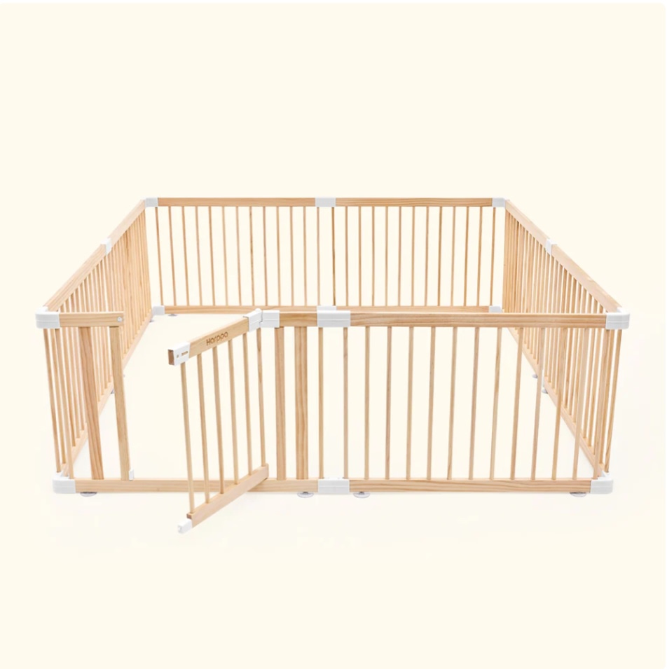 HARPPA Wooden Baby Gate Playpen | Non-Toxic Foldable DIY Adjustable Play Yard for Infants & Toddlers – Natural Finish Baby Fence for Small & Large Spaces