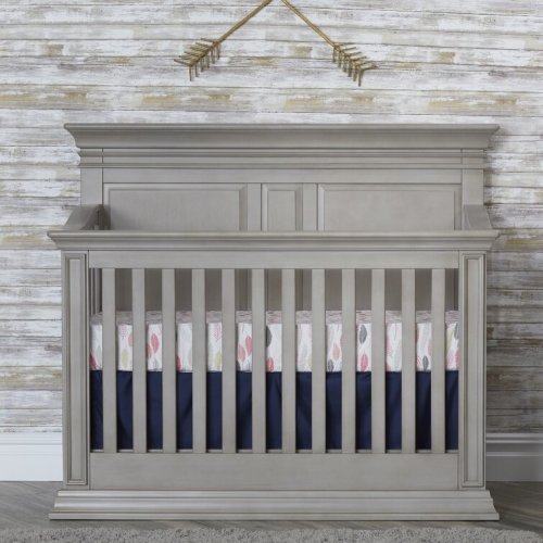 Vienna 4 -in-1 Convertible Crib