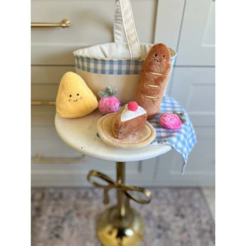 Picnic Basket - Bigjigs Toys | Maisonette