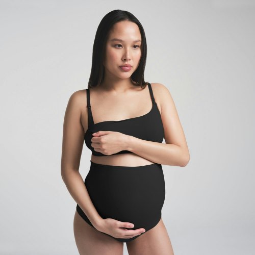 FITS EVERYBODY MATERNITY NURSING SCOOP BRALETTE | ONYX | SKIMS