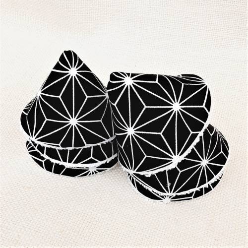 Set of 6 Pee Pare or Pee Tipi or Cotton Pee Guard cone with Black and White Geometric Graphic Pattern