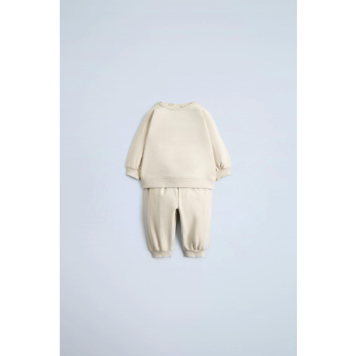SWEATSHIRT AND JOGGER PANTS MATCHING SET - Light green | ZARA United States