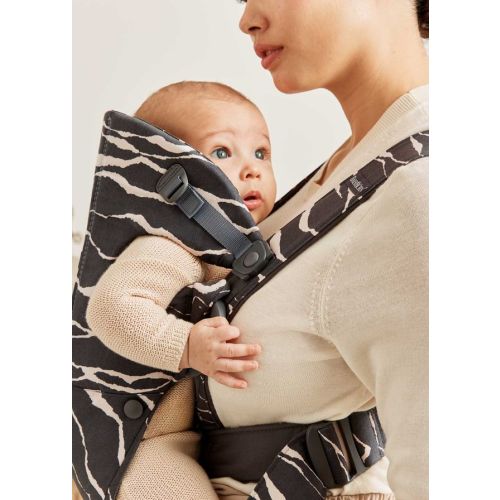 BabyBjörn Baby Carrier Mini