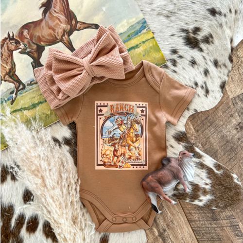 Ranch Gathering Poster Onesie/ Tee (little kid)(cognac)