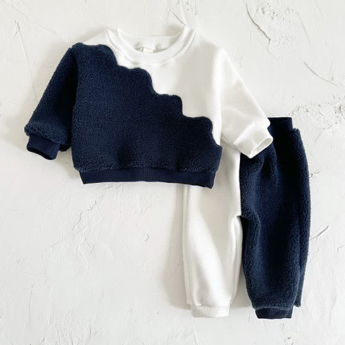 Baby 2-Piece Wave Fleece Design Set