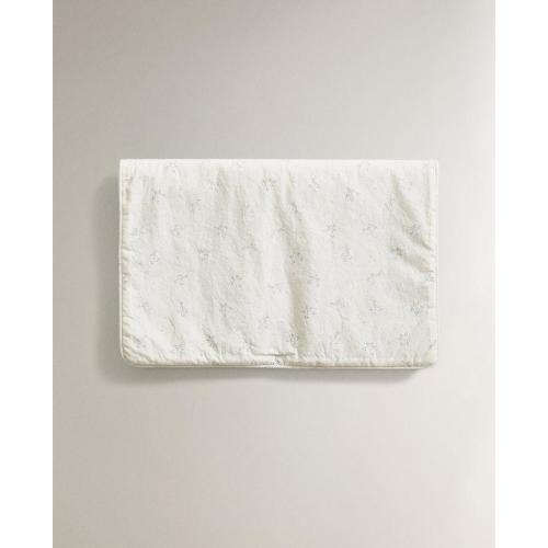FLORAL BABY WIPE HOLDER