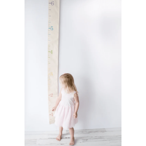 Canvas Growth Chart for Kids: Rainbow